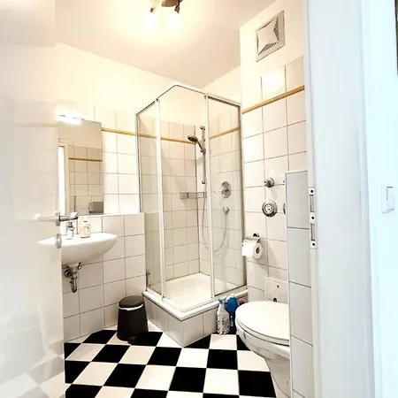 アパート Cozy-livings / Parkplatz, Top-lage, Balkon, Kueche Neu-Anspach