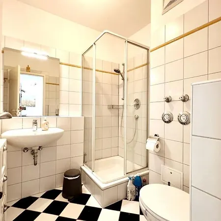 Cozy-livings / Parkplatz, Top-lage, Balkon, Kueche Neu-Anspach